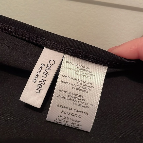 NWT CALVIN KLEIN BATHING SUIT BOTTOM SIZE XL BLACK - Picture 7 of 8